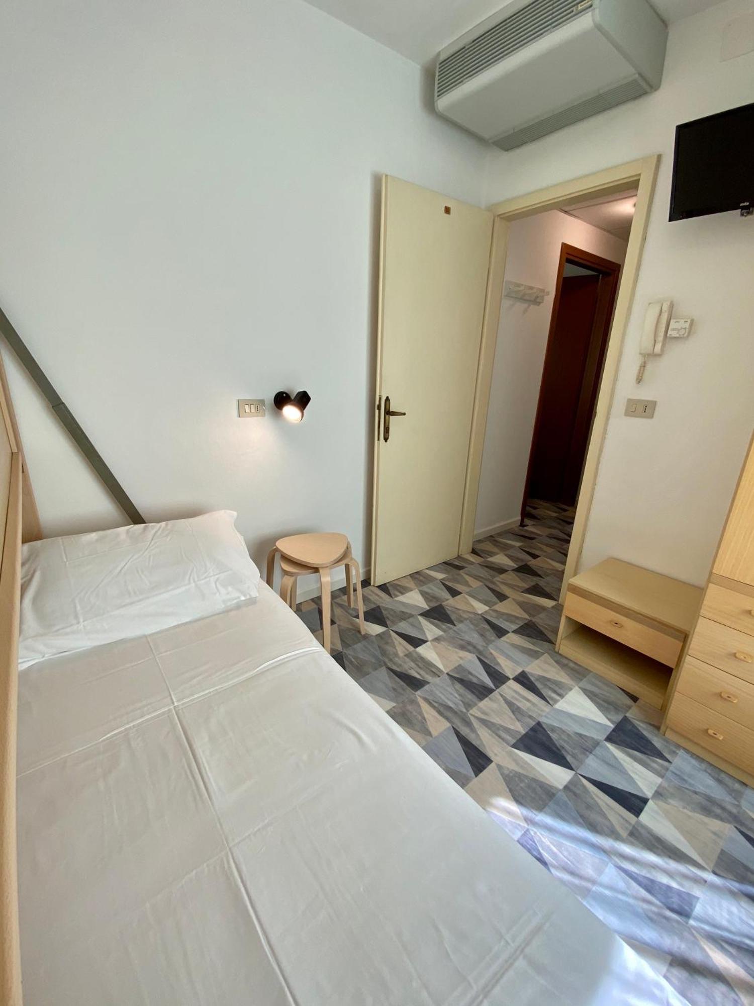 Giovanna Rooms Caorle Pokoj fotografie