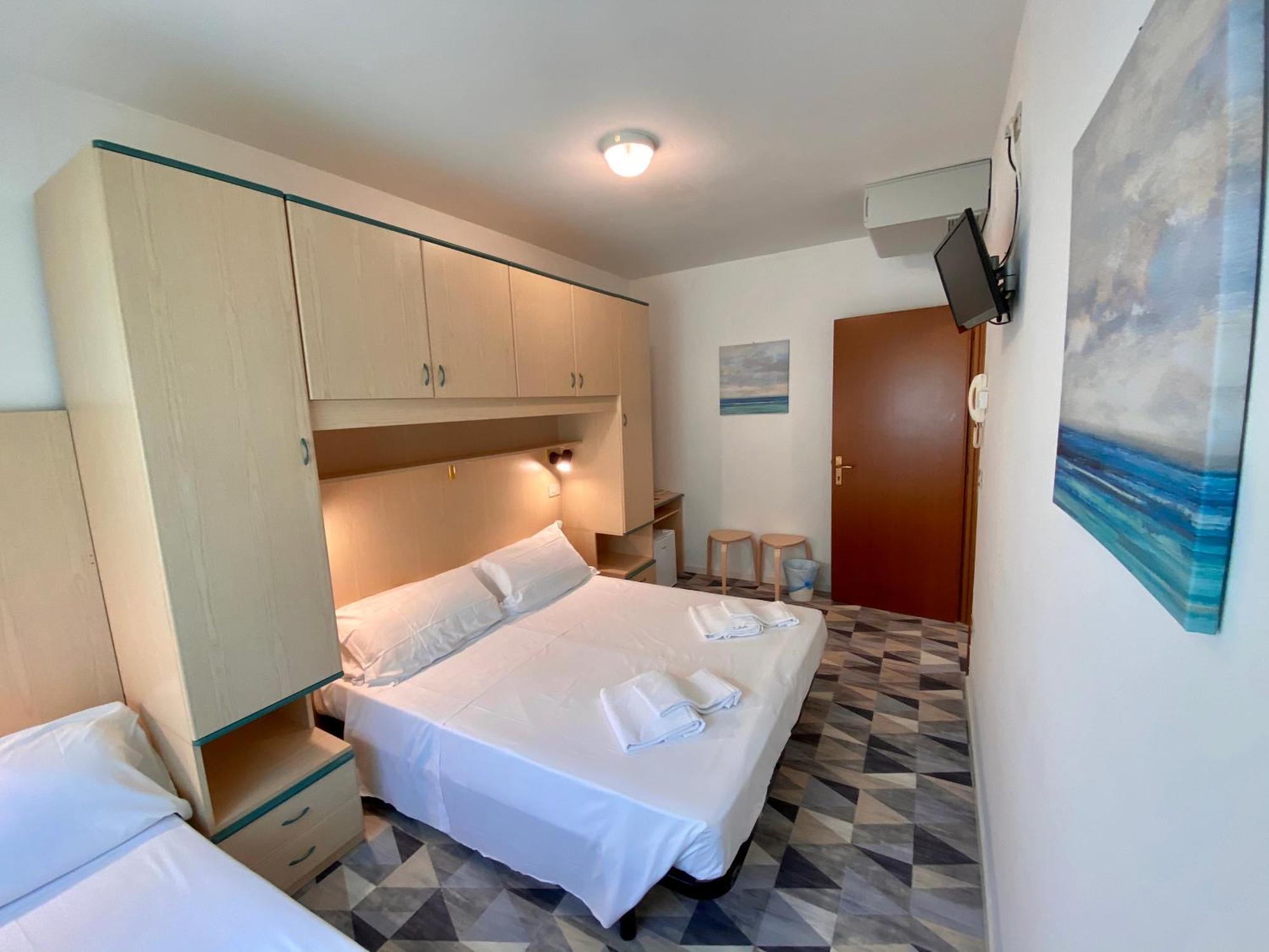 Giovanna Rooms Caorle Pokoj fotografie