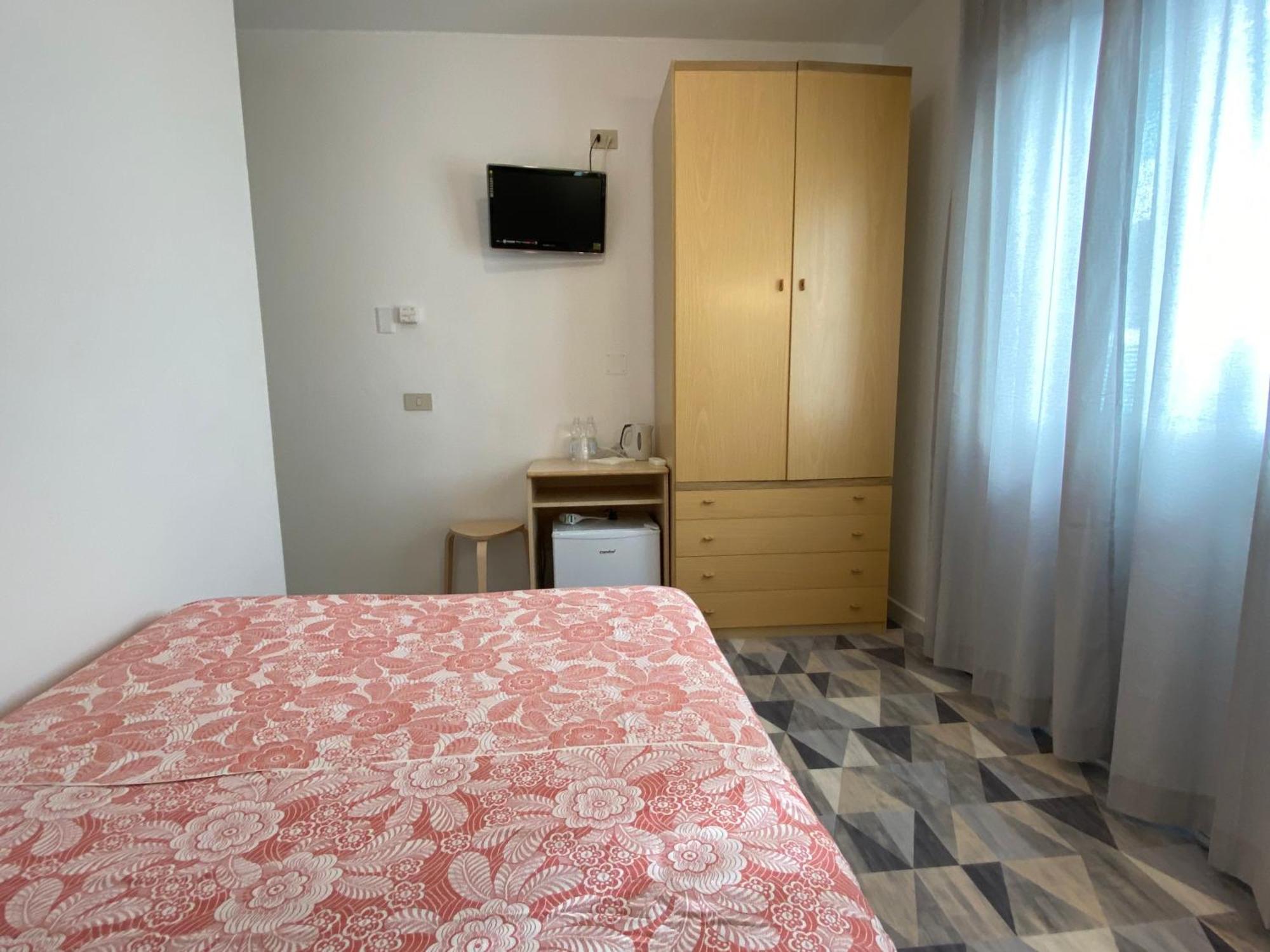 Giovanna Rooms Caorle Pokoj fotografie